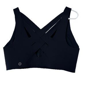 Lululemon Enlite Sports Bra 36D Solid Black Cross Back High Support Athleisure